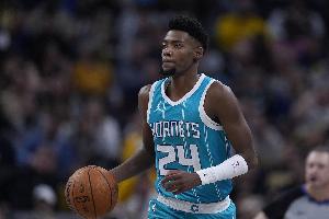 布兰登-米勒因左肩酸痛缺阵！黄蜂主帅：他的情况有所好转