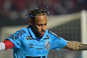 罗马诺：内马尔因伤缺席数周后准备复出，目标是参加明年世界杯