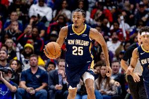 威利-格林：墨菲要做自己享受比赛 会给他安排战术帮其找到节奏