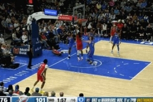 开启新篇章！卢尼补篮得手 拿到鹈鹕生涯首分